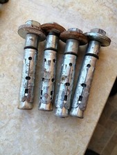 4 Bulloni Fissaggio A Terra